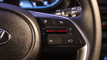 Hyundai i20 [2020-2023] Right Steering Mounted Controls