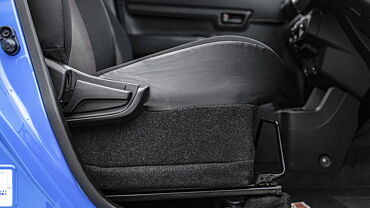 Discontinued Maruti Suzuki S-Presso 2019 Seat Adjustment Manual for Driver