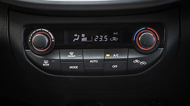 Discontinued Maruti Suzuki XL6 2019 AC Controls