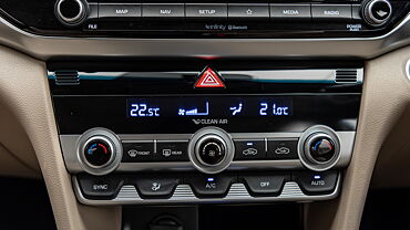 Hyundai Elantra AC Controls