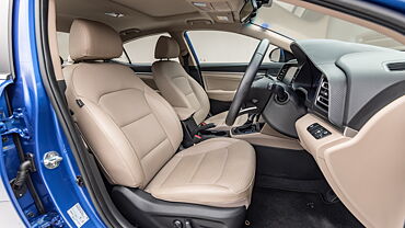 Hyundai Elantra Front Row Seats