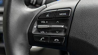 Hyundai Elantra Left Steering Mounted Controls