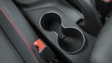 Discontinued Hyundai Verna 2020 Cup Holders