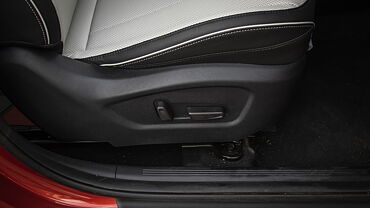 Discontinued Hyundai Creta 2023 Seat Adjustment Electric for Driver