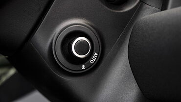 Discontinued Land Rover Defender 2020 Steering Adjustment Lever/Controller