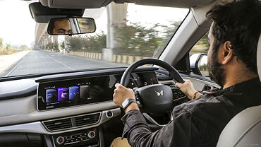 Mahindra XUV700 Dashboard