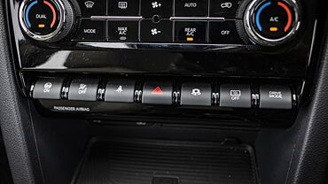 Mahindra XUV700 Drive Mode Buttons/Terrain Selector