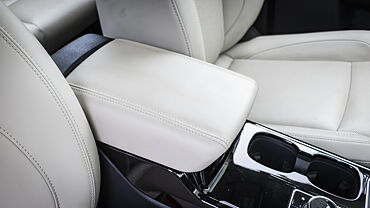 Mahindra XUV700 Front Centre Arm Rest
