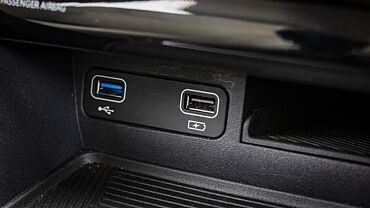 Mahindra XUV700 USB Port/AUX/Power Socket/Wireless Charging