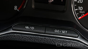 Volkswagen Polo Instrument Panel