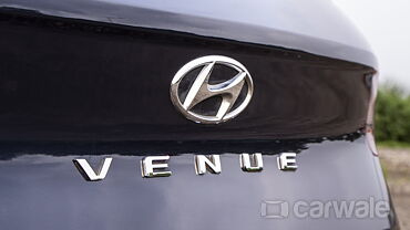 Hyundai Venue [2019-2022] Badges Rear View Exterior