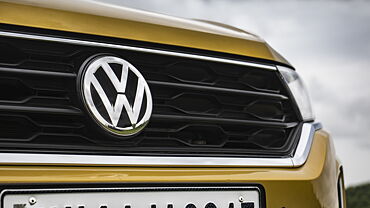 Discontinued Volkswagen T-Roc 2020 Front Logo