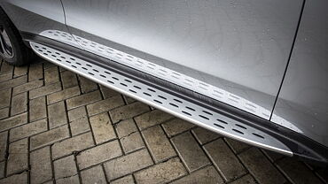 Mercedes-Benz EQC Foot Board