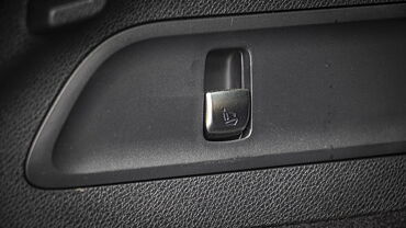 Mercedes-Benz EQC Boot Rear Seat Fold/Unfold Switches