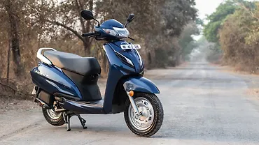 Honda Activa Right Front Three Quarter