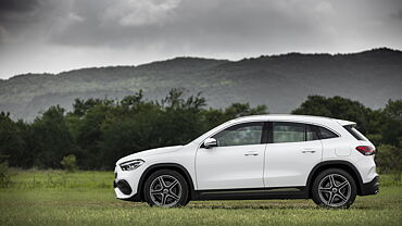 Discontinued Mercedes-Benz GLA 2021 Left Side View
