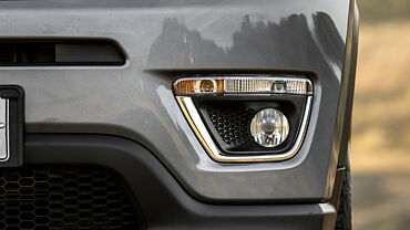Discontinued Jeep Compass 2017 Fog Lamps