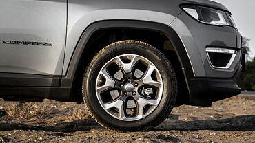 Discontinued Jeep Compass 2017 Wheels-Tyres