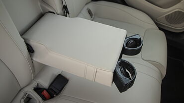 Discontinued Mercedes-Benz A-Class Limousine 2021 Rear Cup Holders