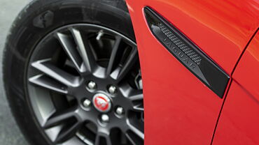 Jaguar XE Wheels-Tyres
