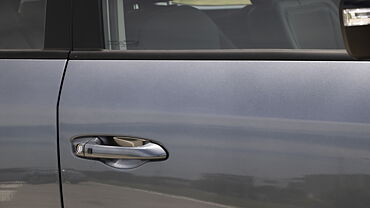 Mahindra XUV400 Front Door Handle