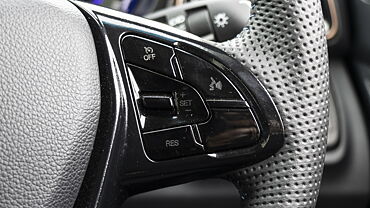 Mahindra XUV400 Right Steering Mounted Controls