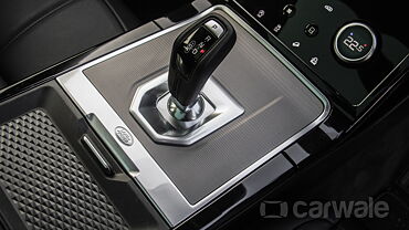 Range Rover Gear Shifter/Gear Shifter Stalk Image, Range Rover Photos in  India - CarWale