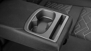 Nissan Magnite Rear Cup Holders