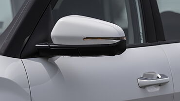 Hyundai Alcazar [2021-2023] ORVM Blinker