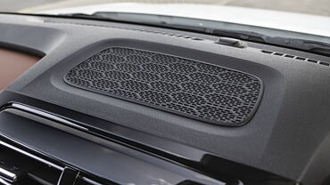 Discontinued Hyundai Alcazar 2021 Central Dashboard - Top Storage/Speaker