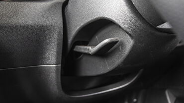 Hyundai Alcazar [2021-2023] Steering Adjustment Lever/Controller