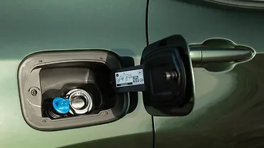 How to Open Fuel Tank in Jeep Compass