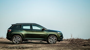 Jeep Compass Right Side View