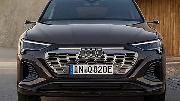 ऑडी ई-ट्रोन जीटी ग्रिल्ल