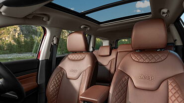 Jeep Meridian Front Row Seats