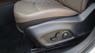 Front seat adjustment - power