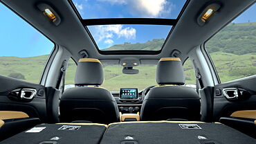 Jeep Meridian Sunroof/Moonroof