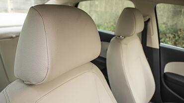 Skoda Rapid TSI Front Seat Headrest