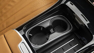 S-Class Cup Holders Image, S-Class Photos in India - CarWale
