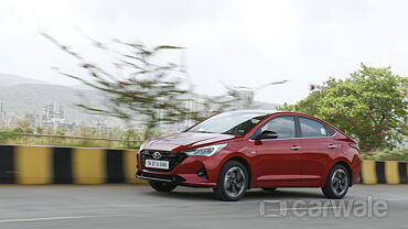 Discontinued Hyundai Verna 2020 Left Front Three Quarter