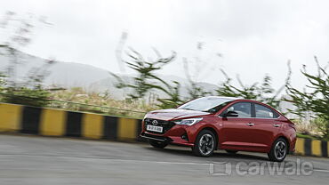 Hyundai Verna [2020-2023] Right Side View