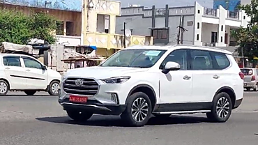 MG Gloster (Toyota Fortuner rival) spotted sans camouflage ahead of launch