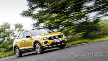 Discontinued Volkswagen T-Roc 2020 Left Front Three Quarter