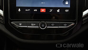 Discontinued MG Hector 2019 Dashboard Switches