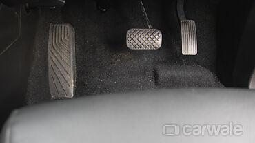 Discontinued MG Hector 2019 Pedals/Foot Controls