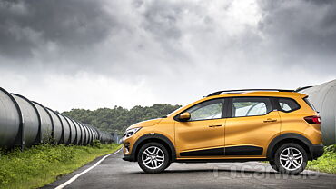 Renault Triber [2019-2023] Right Side View