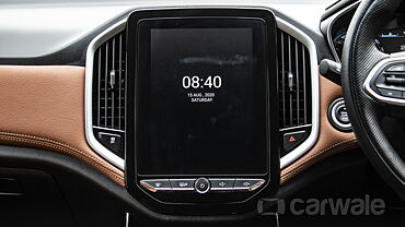 MG Hector Plus [2020-2023] Infotainment System