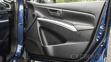 Maruti Suzuki S-Cross 2020 Driver Side Front Door Pocket