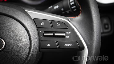 Hyundai Venue [2019-2022] Right Steering Mounted Controls