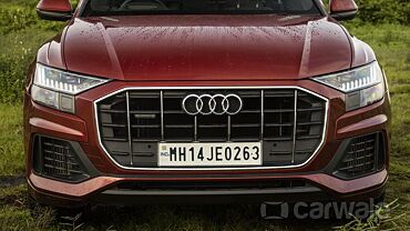Audi Q8 Front View